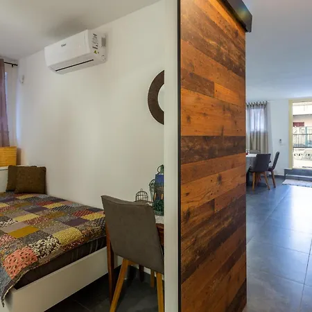 Apartment 1 Bedroom Beautiful Apartment In Novigrad Novigrad (Istria)